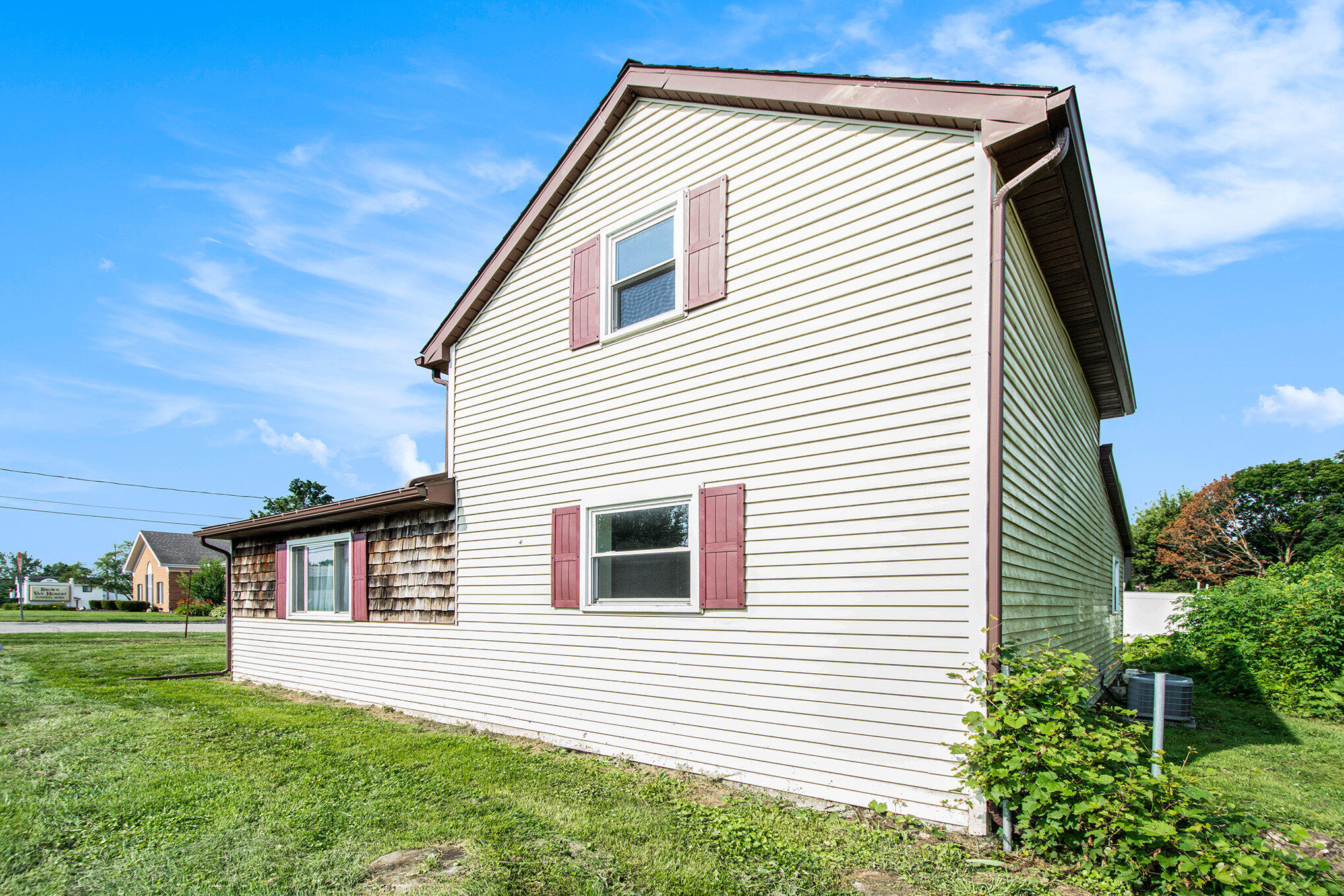 Addison Village, Michigan 49220, United States, 3 Bedrooms Bedrooms, ,1 BathroomBathrooms,Residential,Active,182474