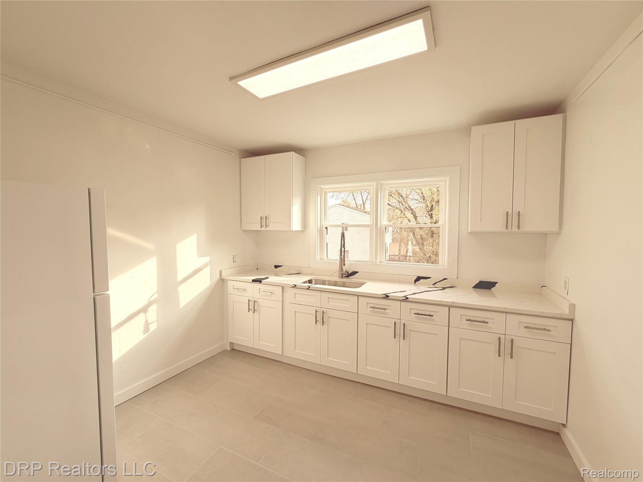 24728 John R Road Road 6