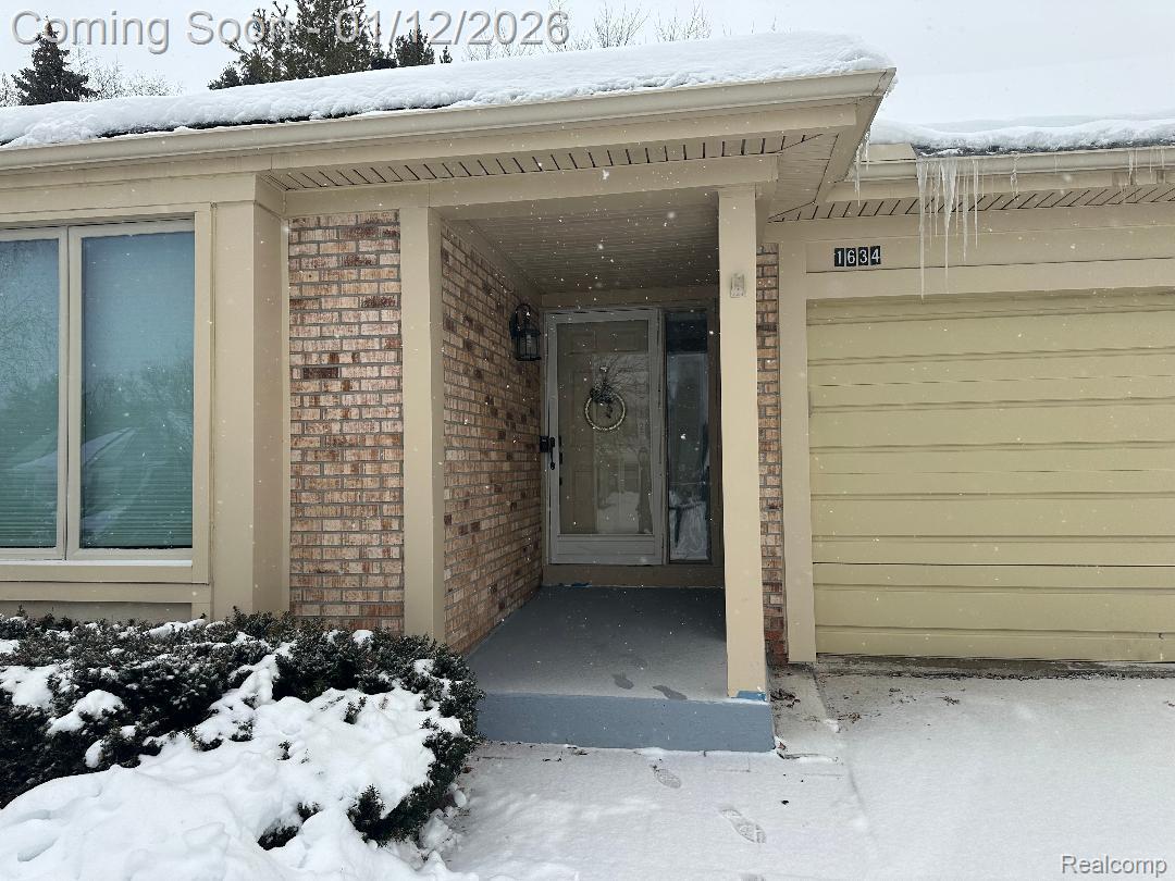 1634 Fielding Drive N