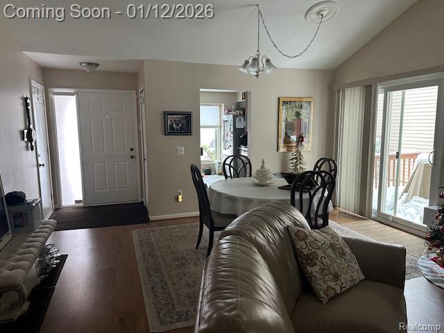 1634 Fielding Drive N