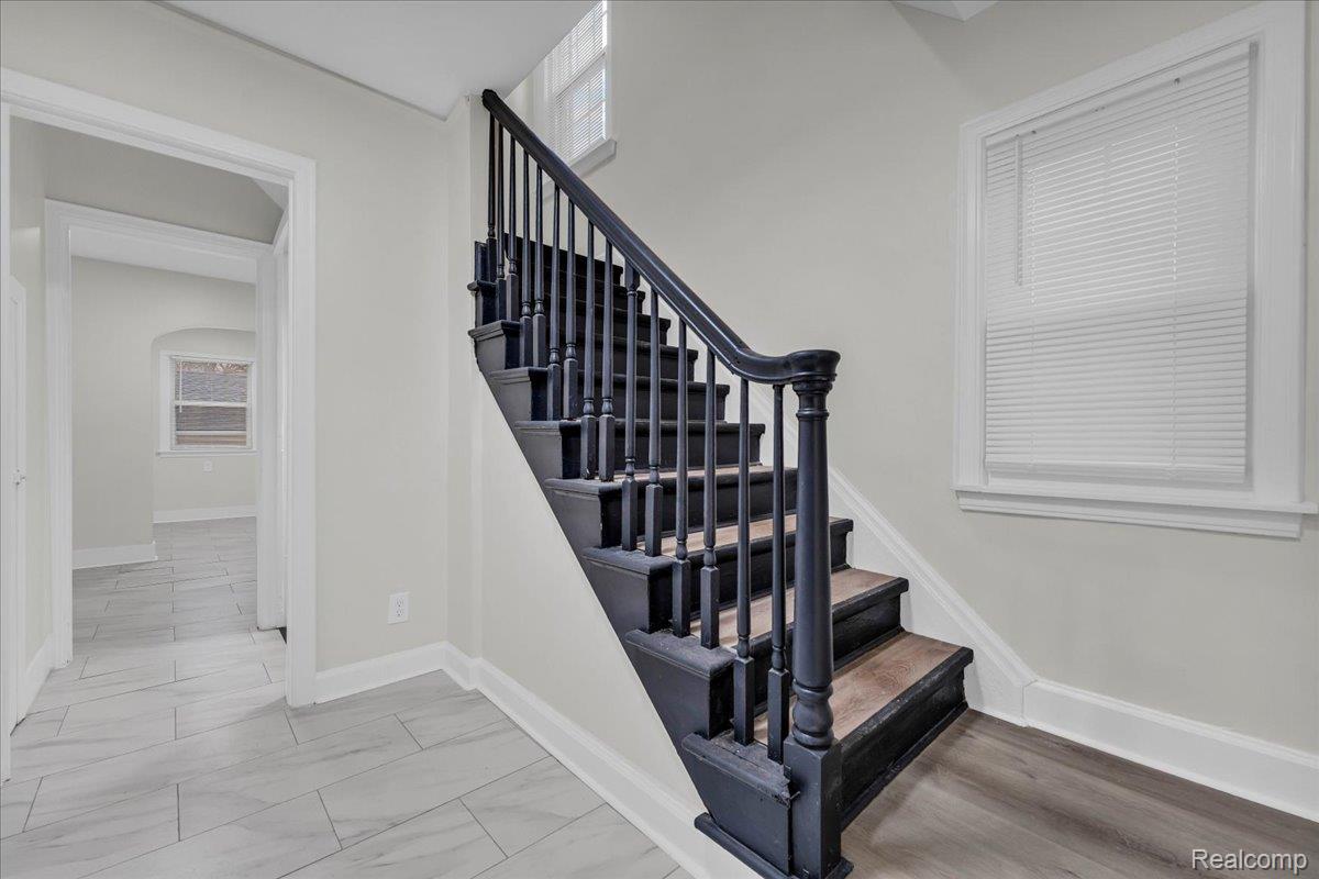 15213 Mettetal Street