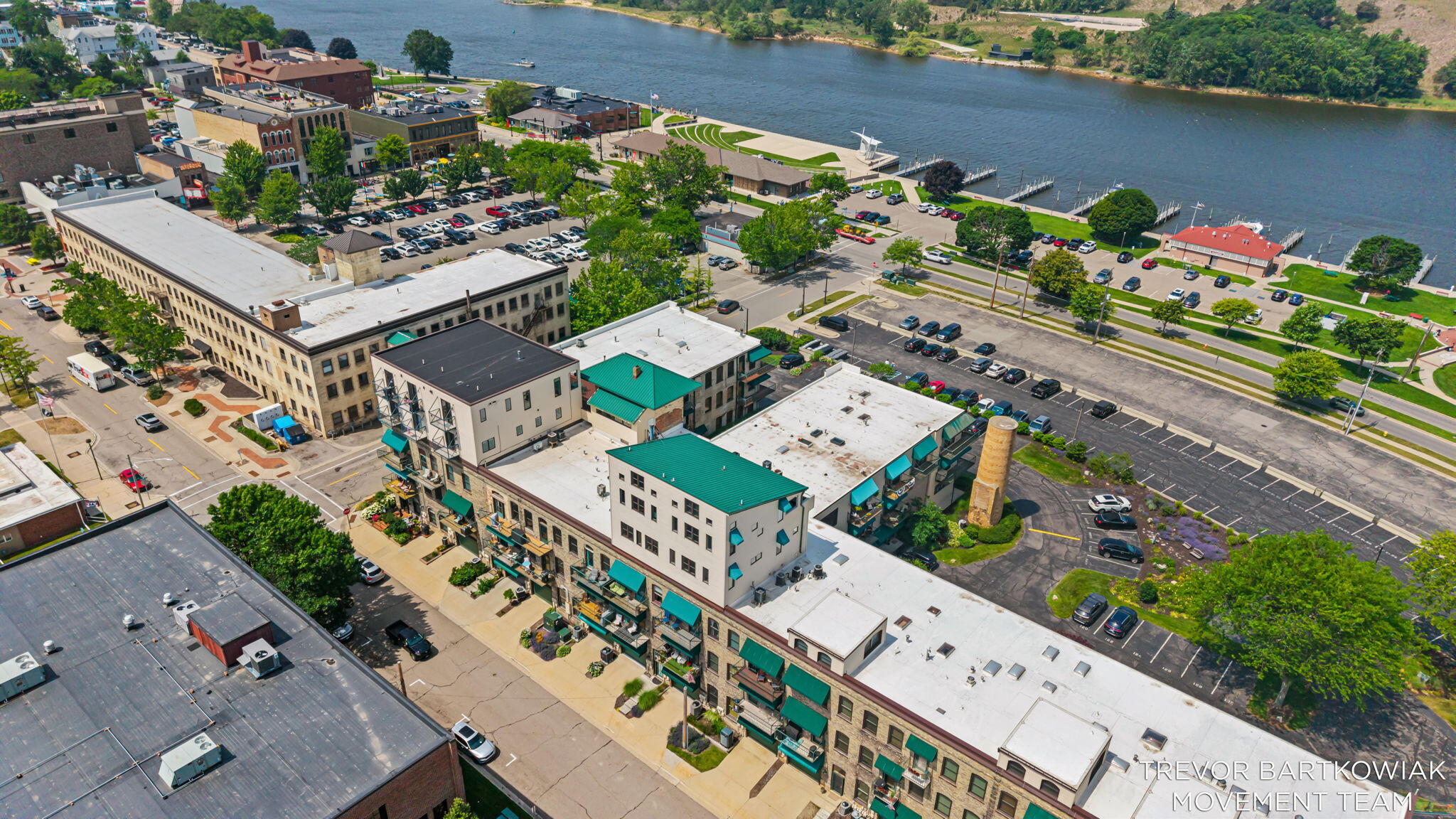 110 N Harbor Drive 310
