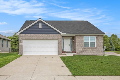 7131 Creekway Court Ypsilanti Charter Township MI 48197