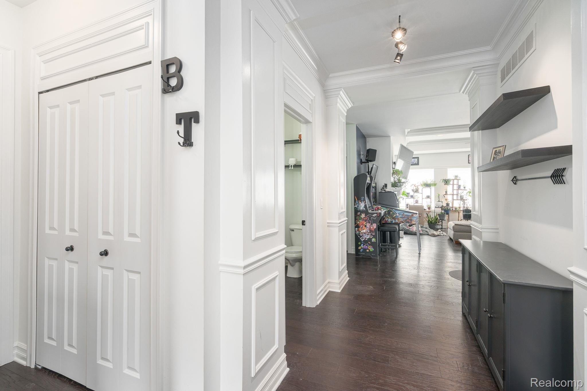 14664 Hannebauer Court