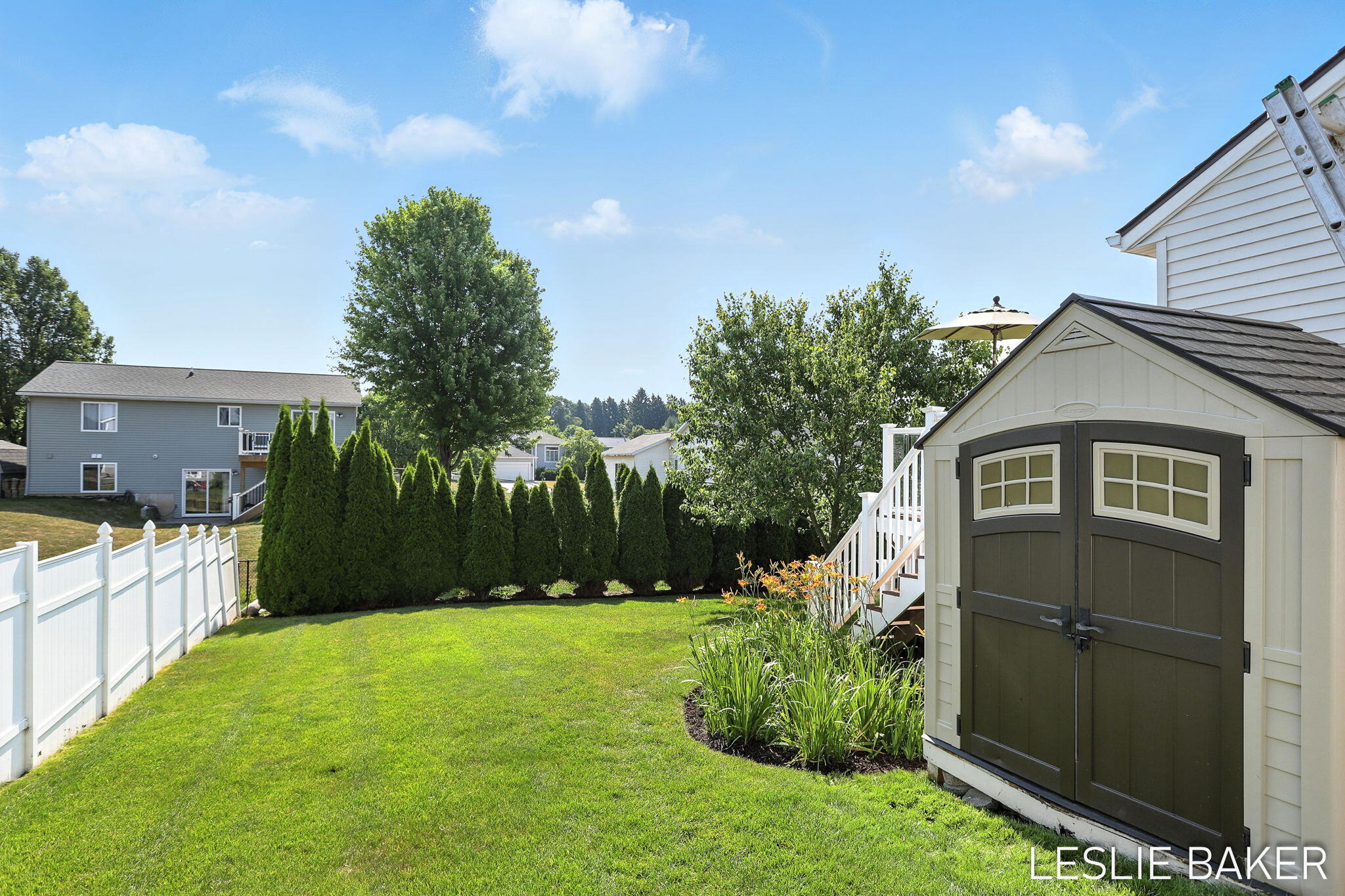 7076 NE Sovereign Drive