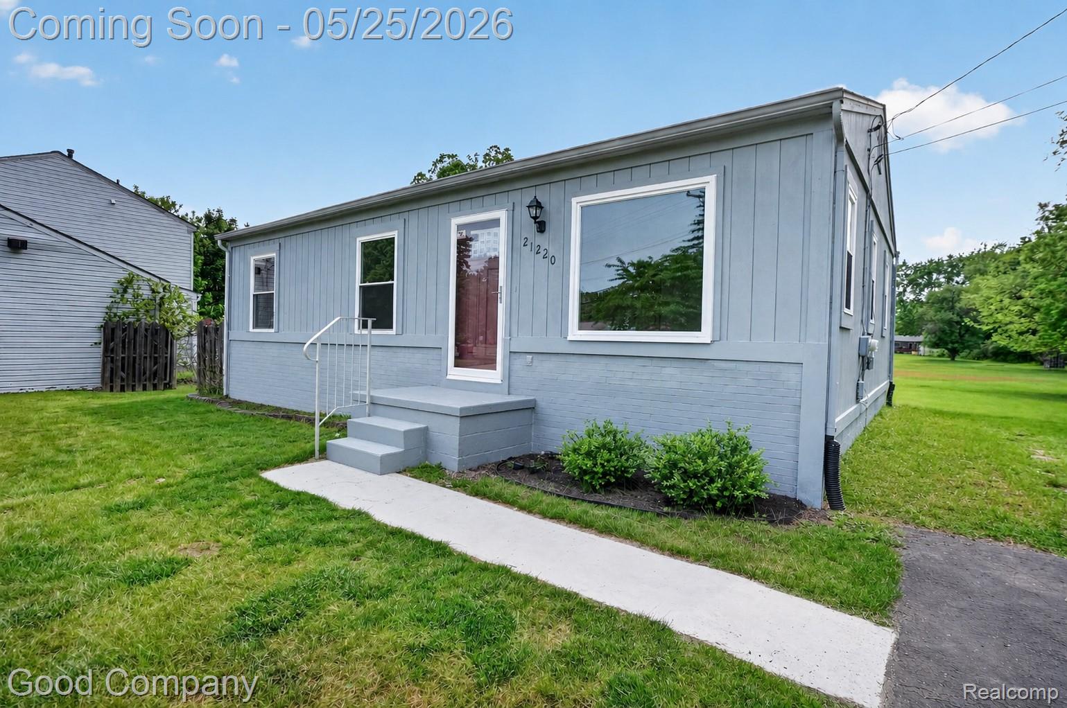 21220 Van Buren Street
