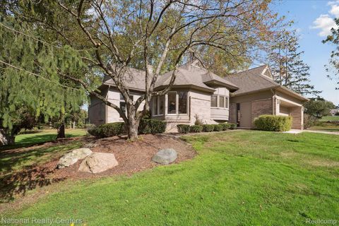28090 Hickory Drive Farmington Hills City MI 48331
