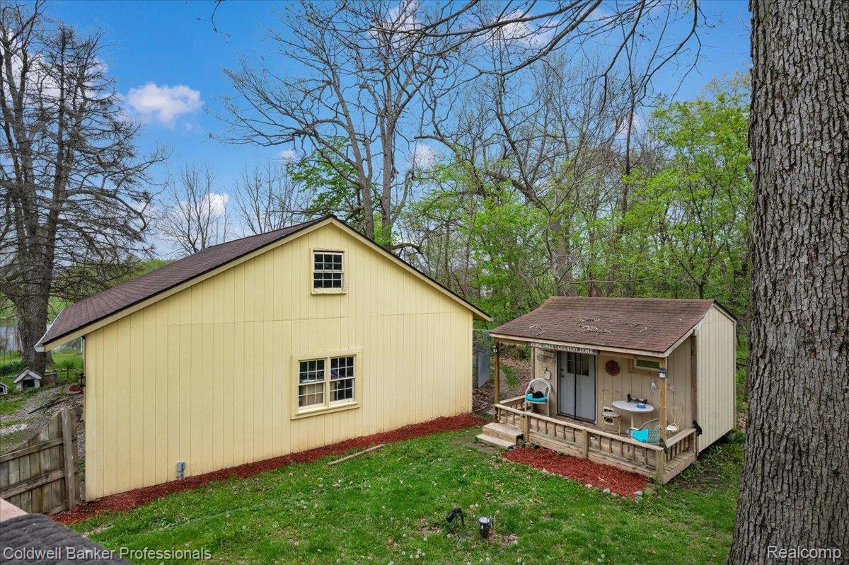 3305 Ludwig Road