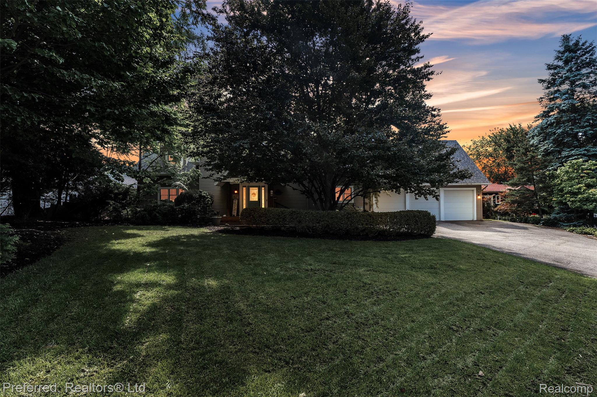 47 Peggy Avenue