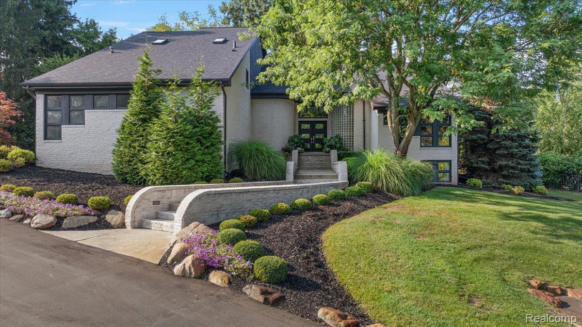 4884 Cider Hill Drive