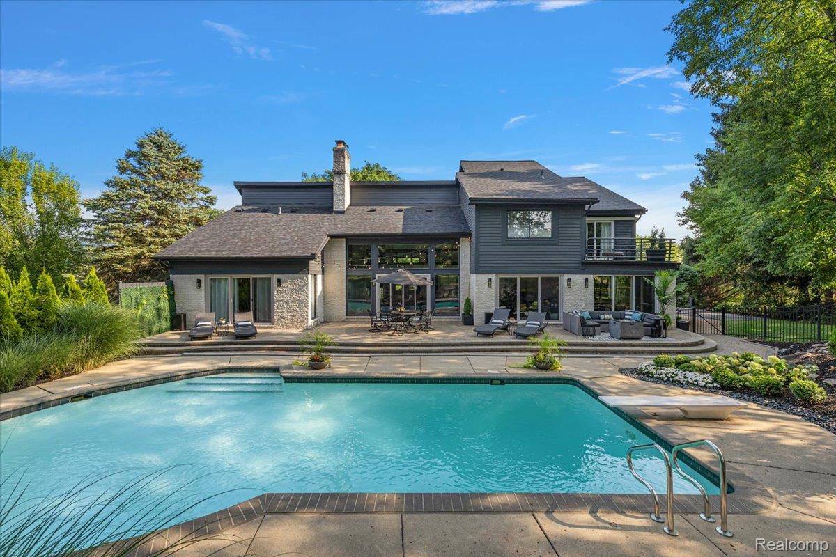 4884 Cider Hill Drive
