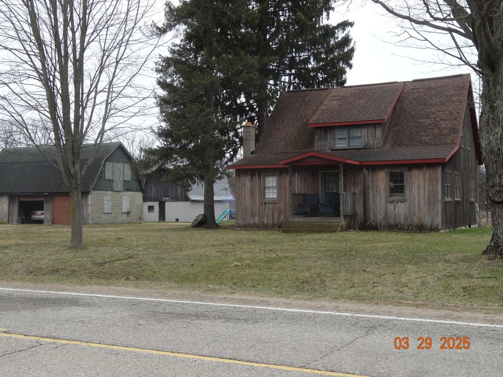 listing image 0