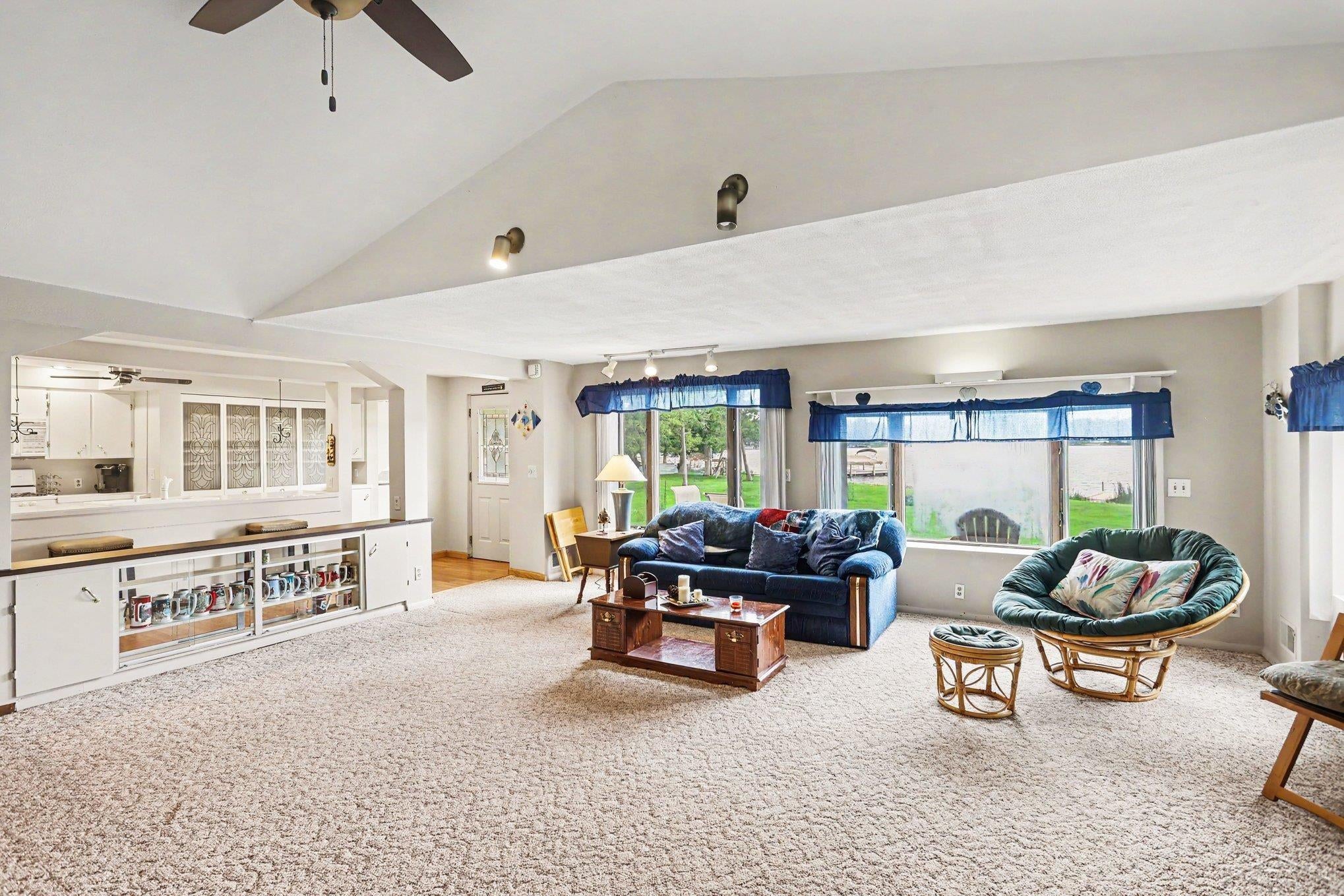 2298 La Plante Road