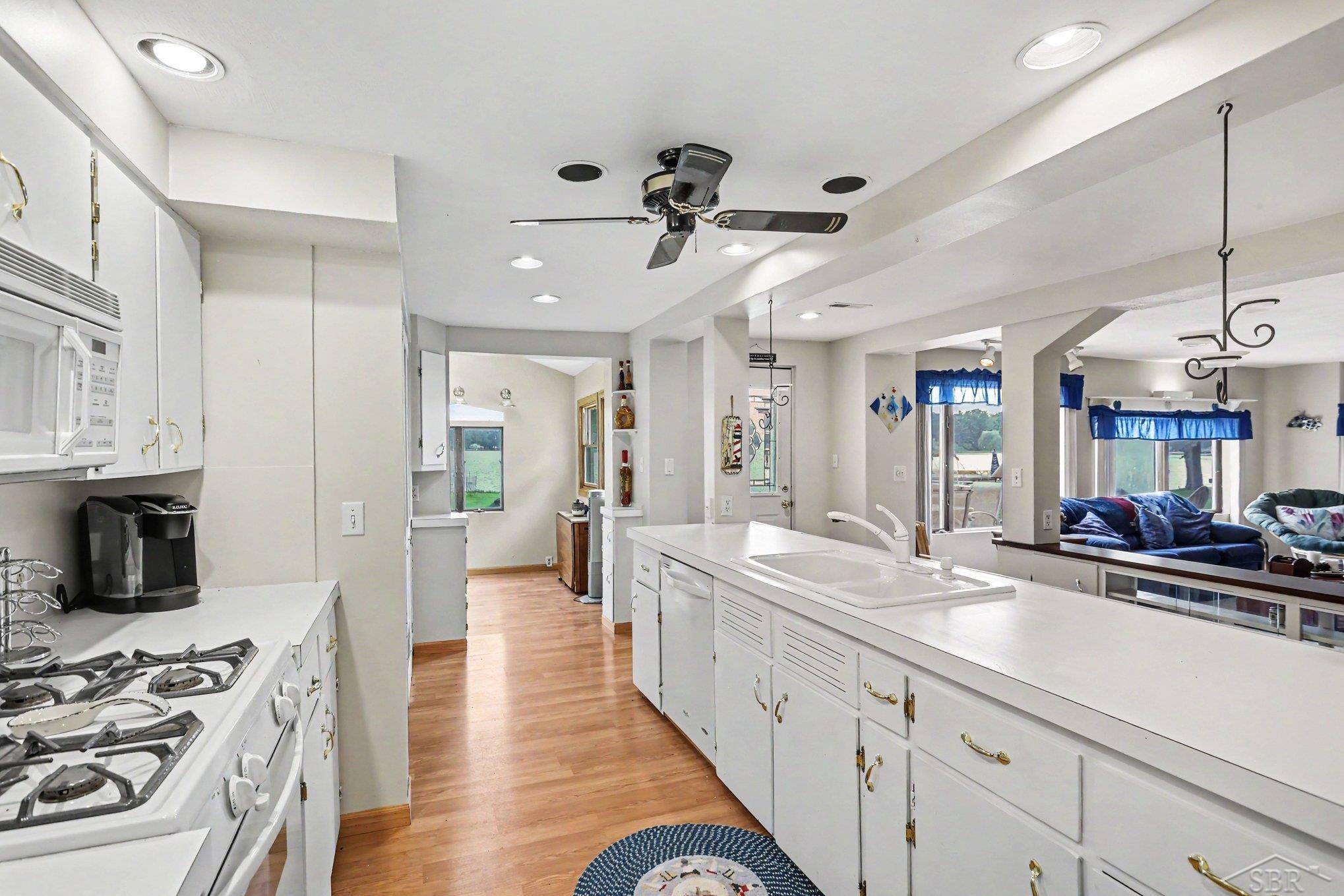 2298 La Plante Road