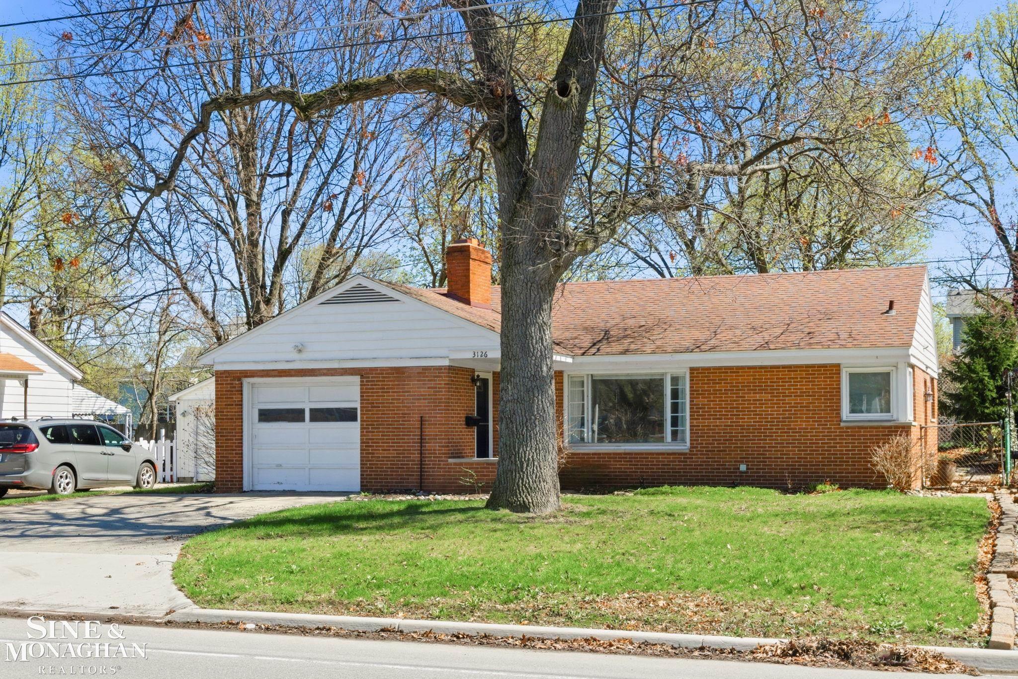 3126 Gratiot Avenue