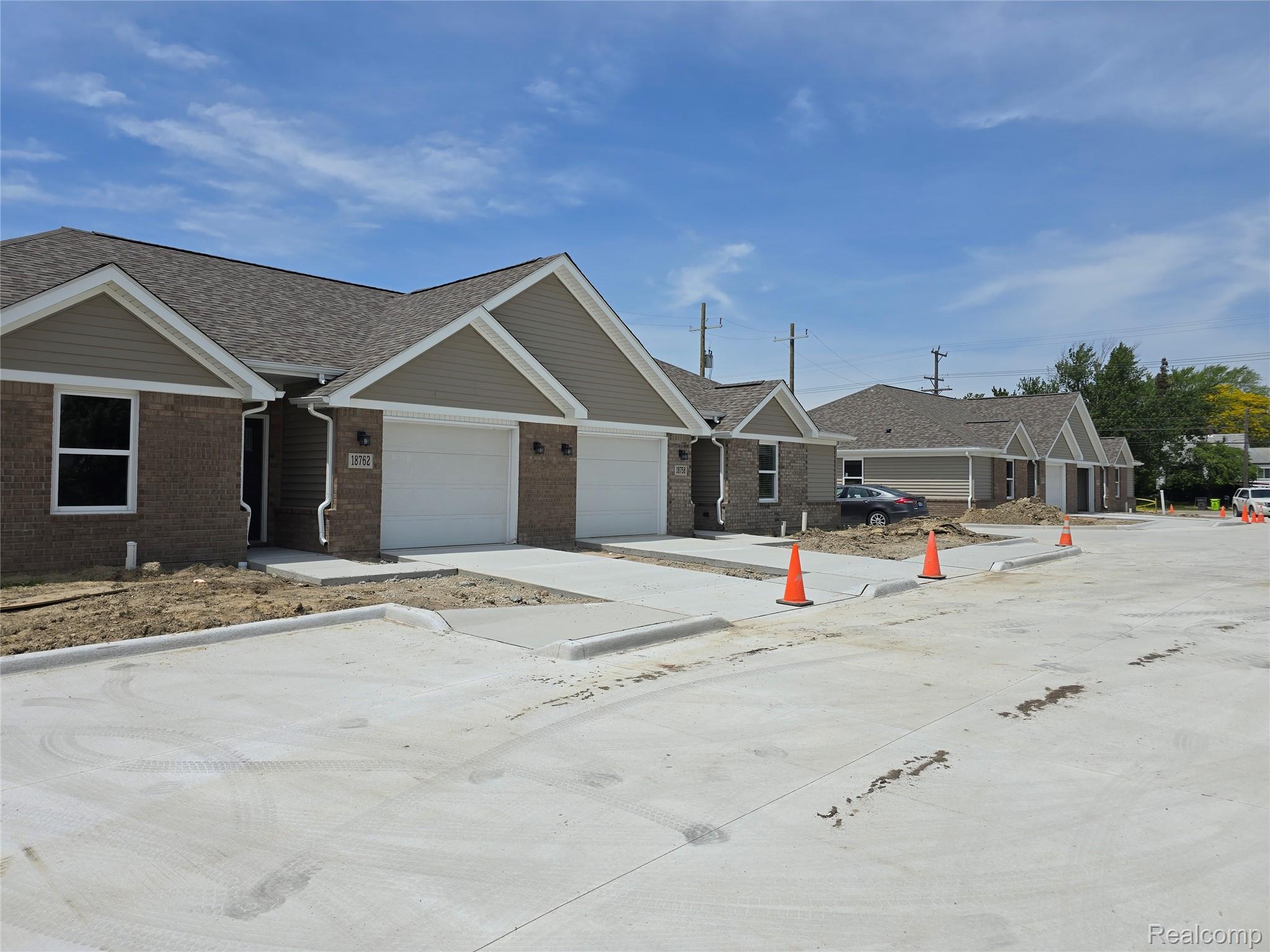 18750 14 MILE Road