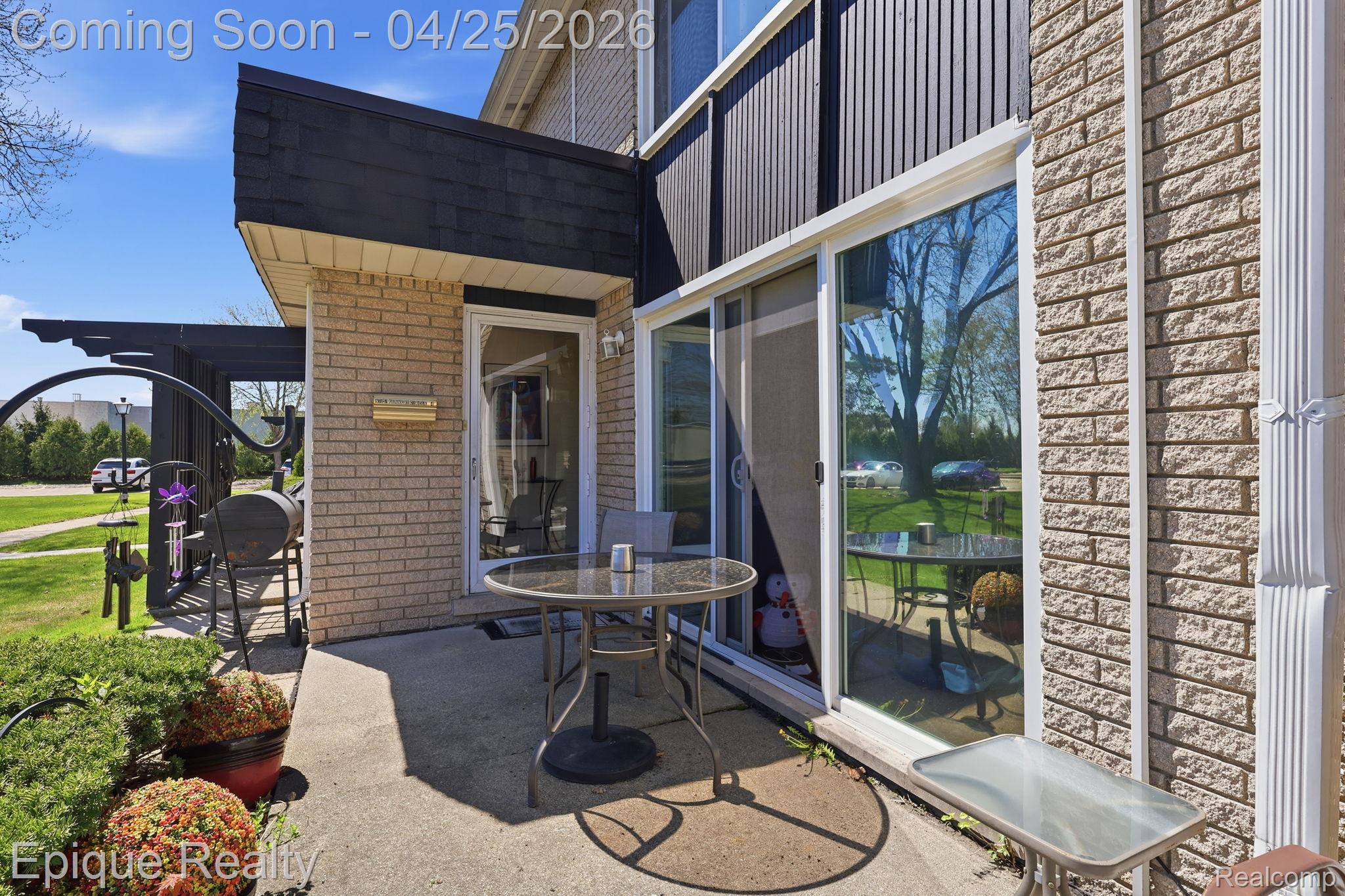 8727 Kennedy Circle 4