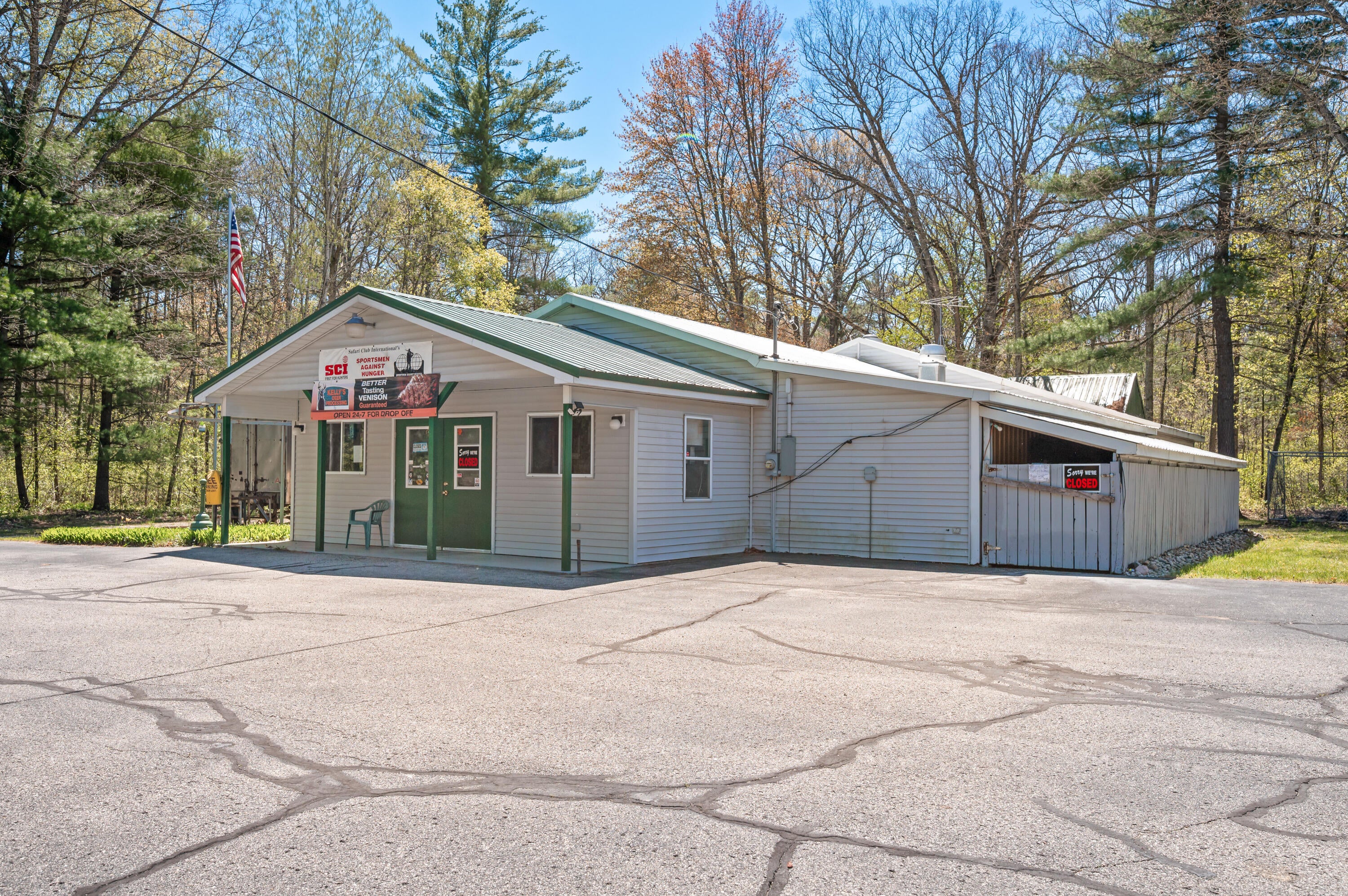 19055 12 Mile Road