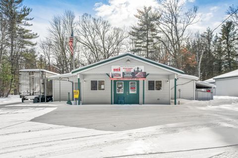 19055 12 Mile Road Mecosta Township MI 49307