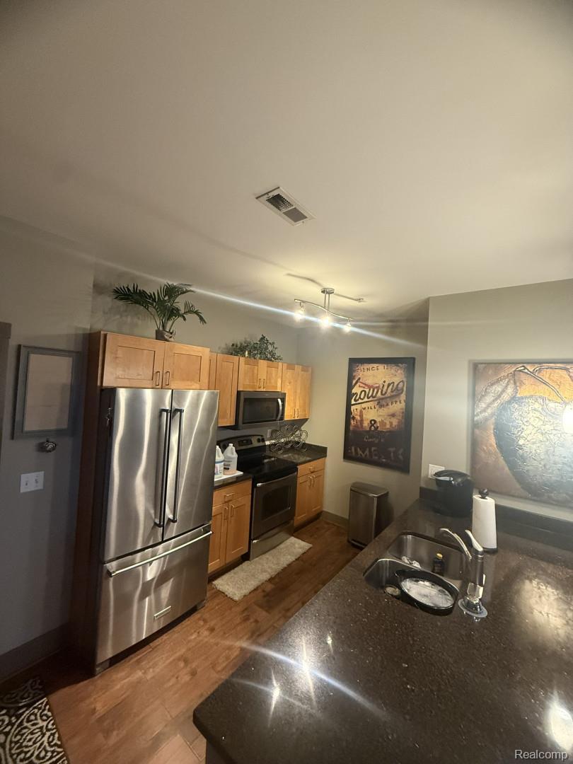 500 E Michigan Avenue 411