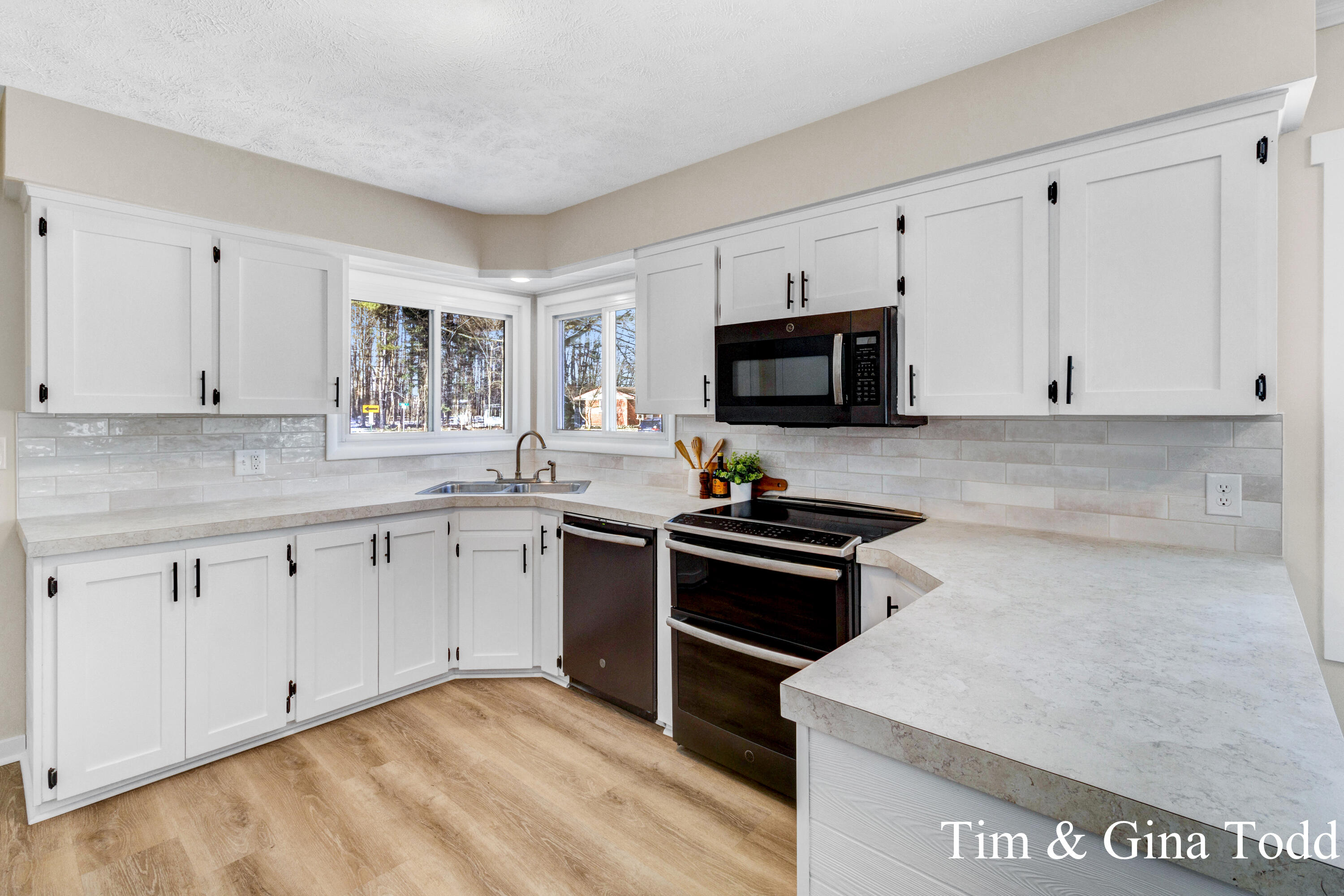 568 Greenfield Street