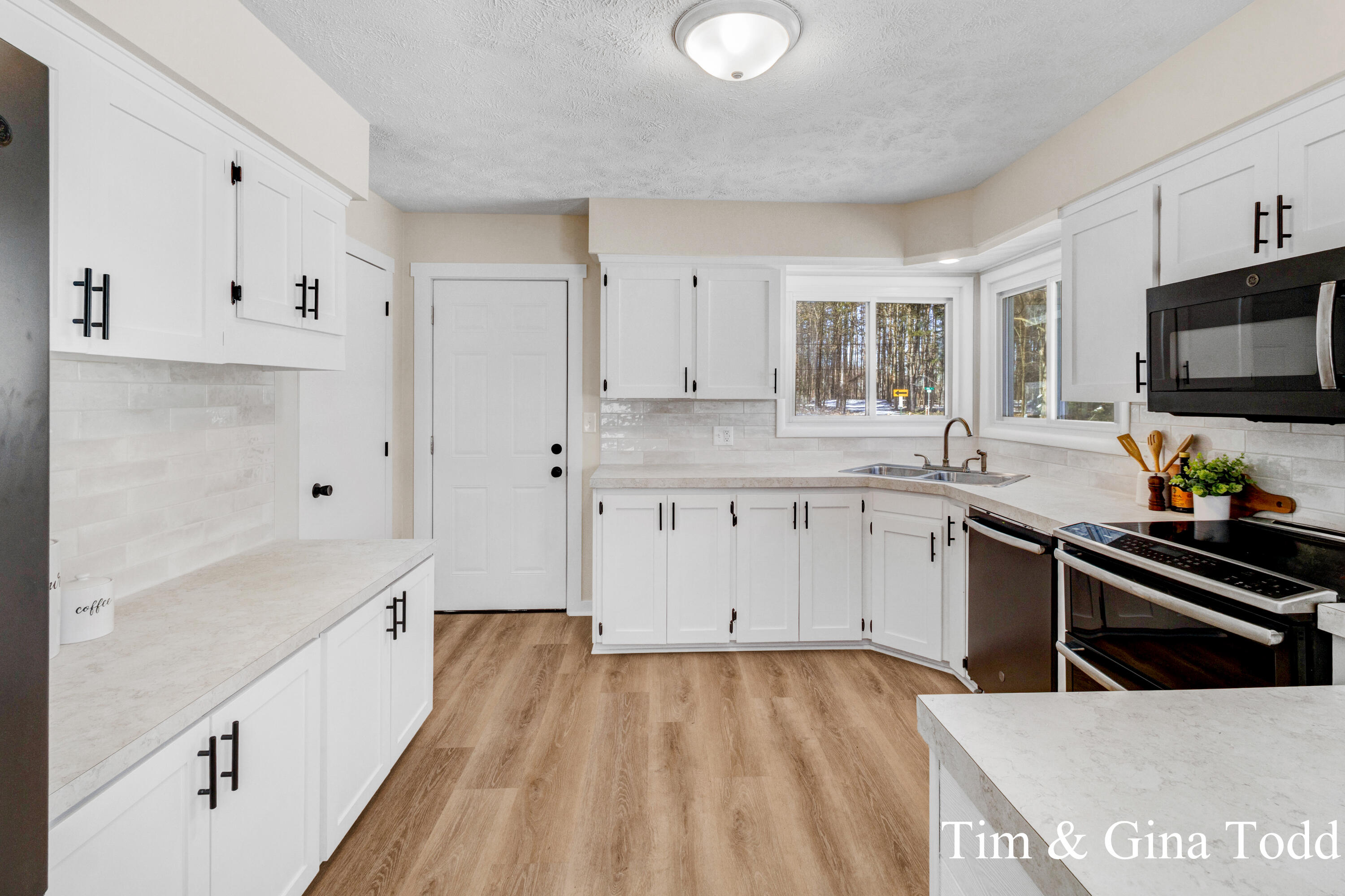 568 Greenfield Street