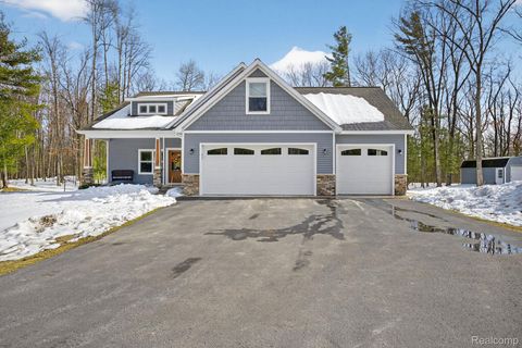 Photo of 101 Highview Road, East Bay Township, MI 49696 (MLS # 20261020710)