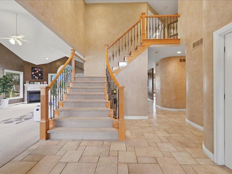 52018 Loon Court