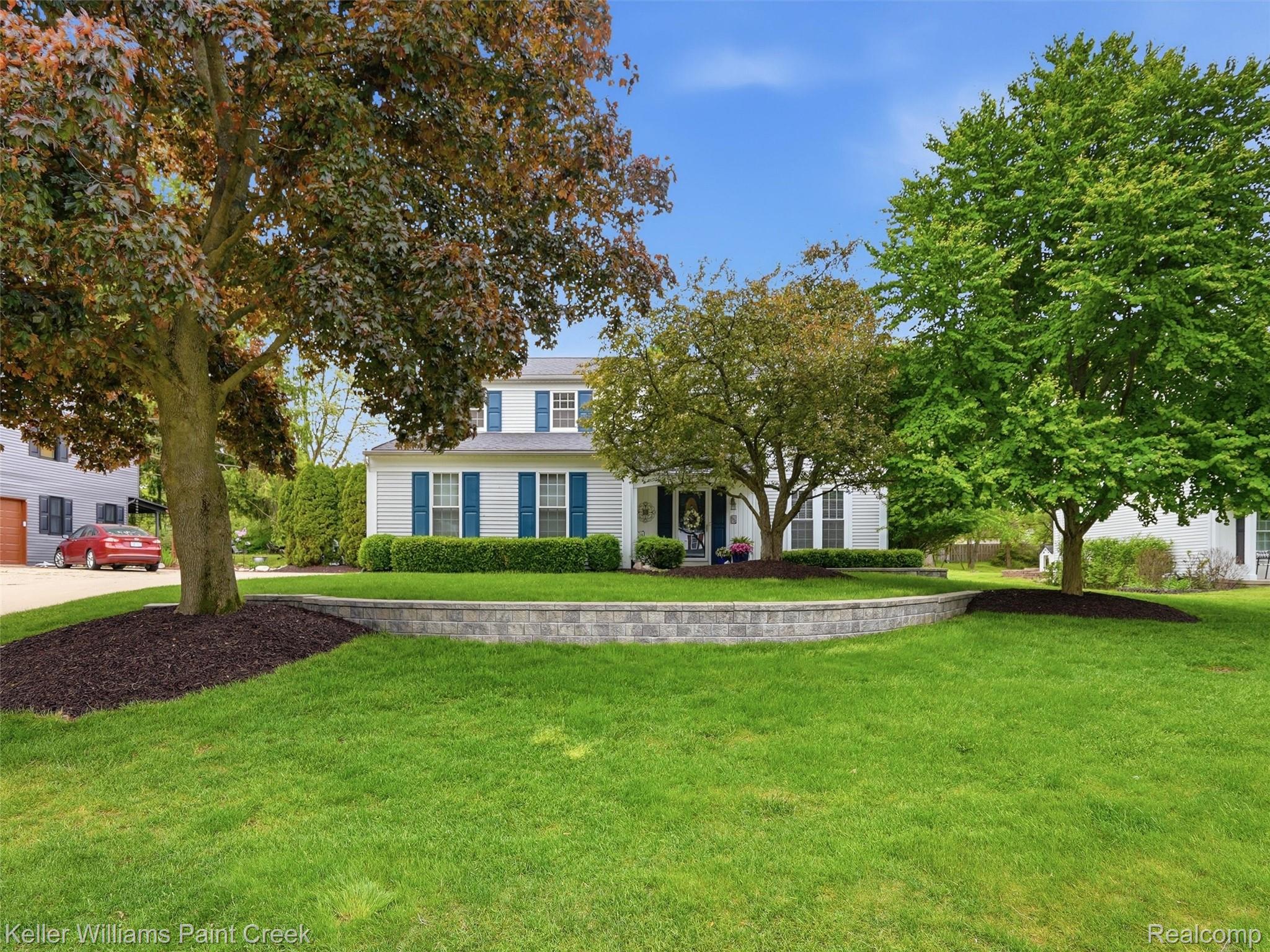 1351 W Fairview Lane
