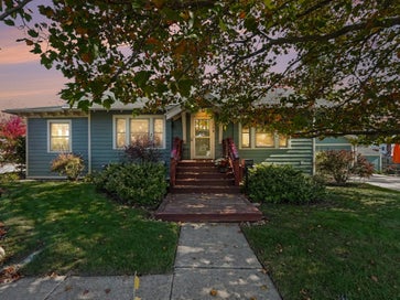 136 N Hagadorn Lyon Charter Township MI 48178