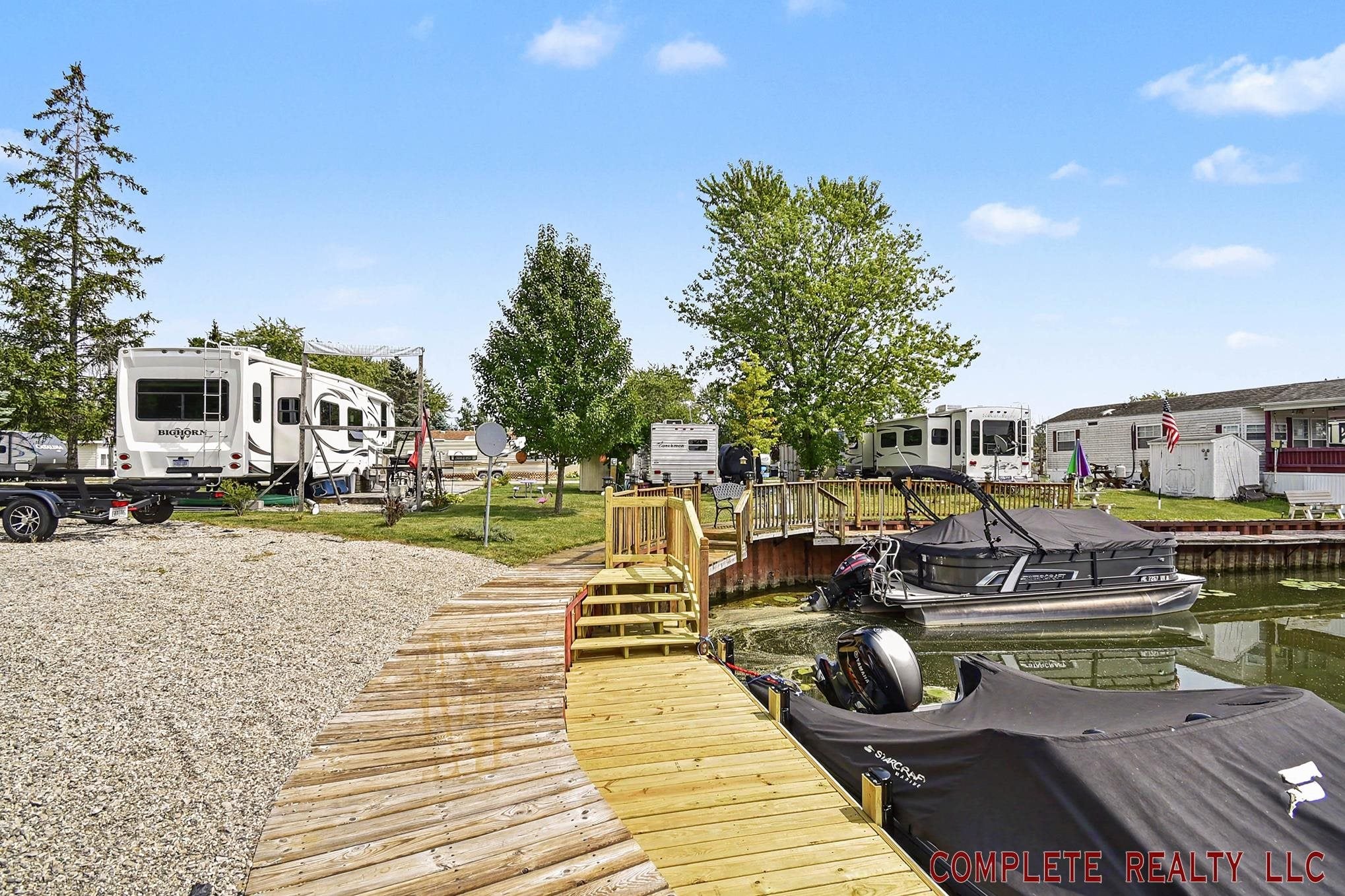 831 S Main (Unit 142 and Unit 143) Street