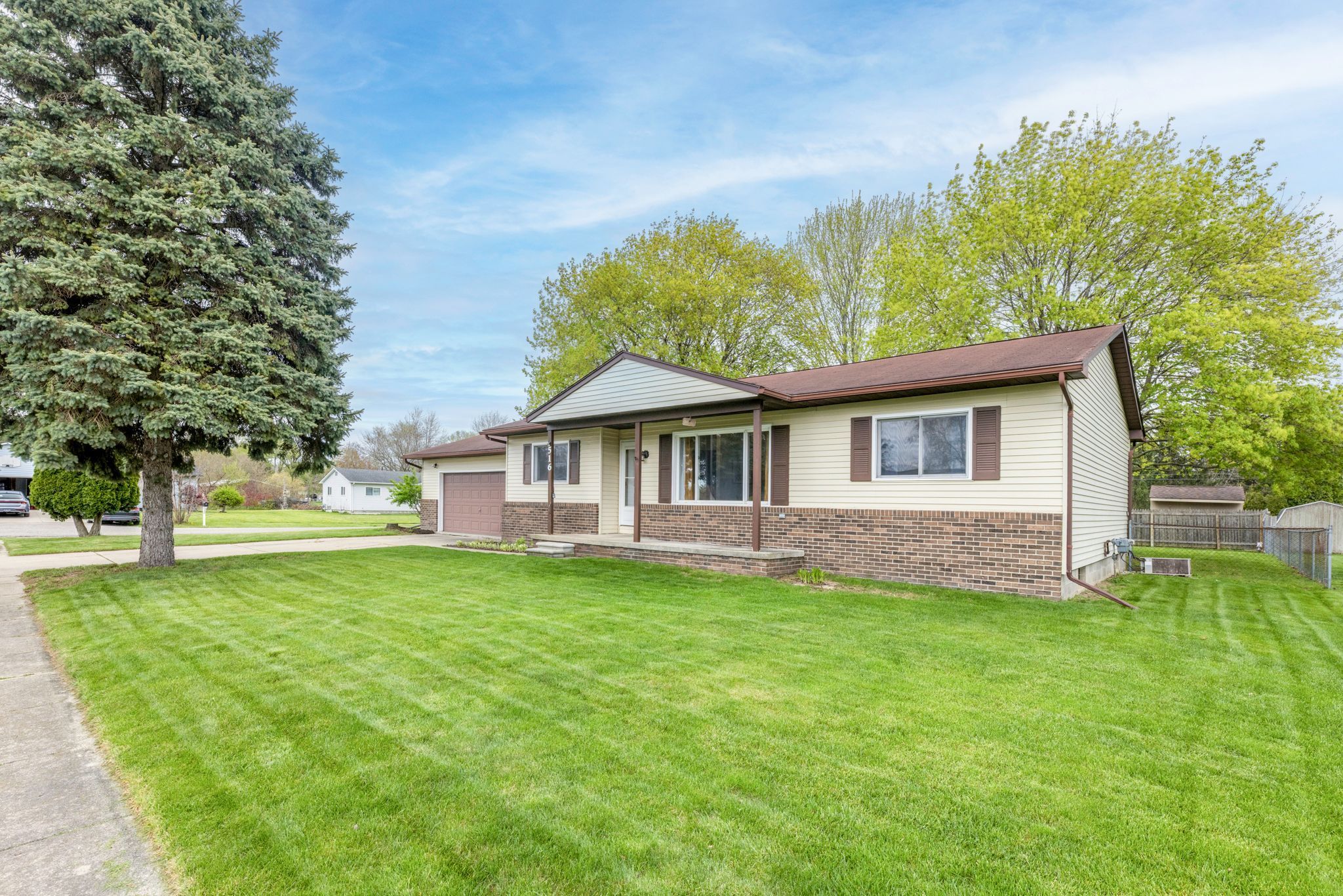 516 WILLIAM G Drive