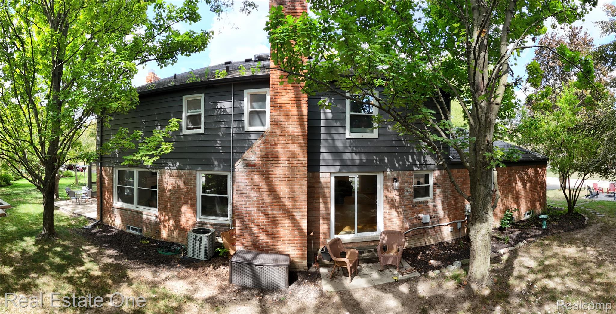 1987 Hunters Ridge Drive