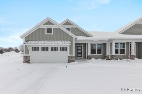 5546 Albright Avenue SW 21 Wyoming City MI 49418