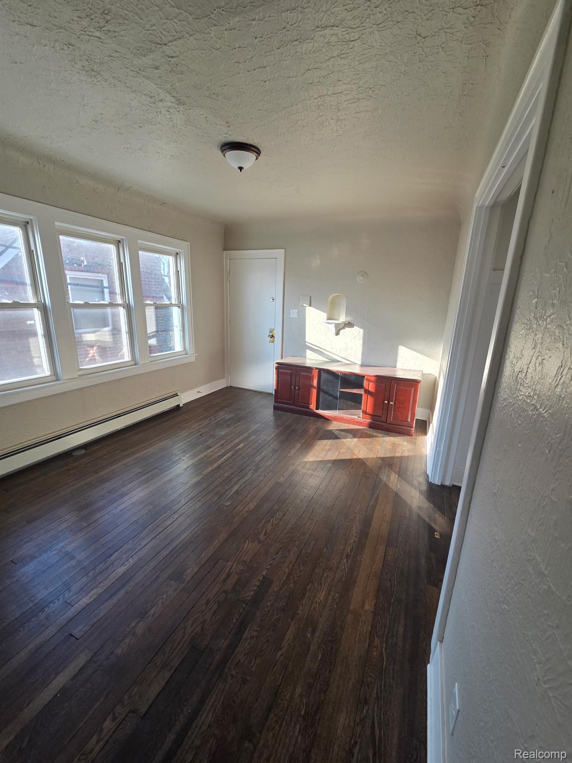 327 Liberty #3 Street