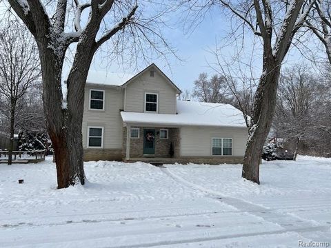 3110 Arbutus Street Commerce Charter Township MI 48382