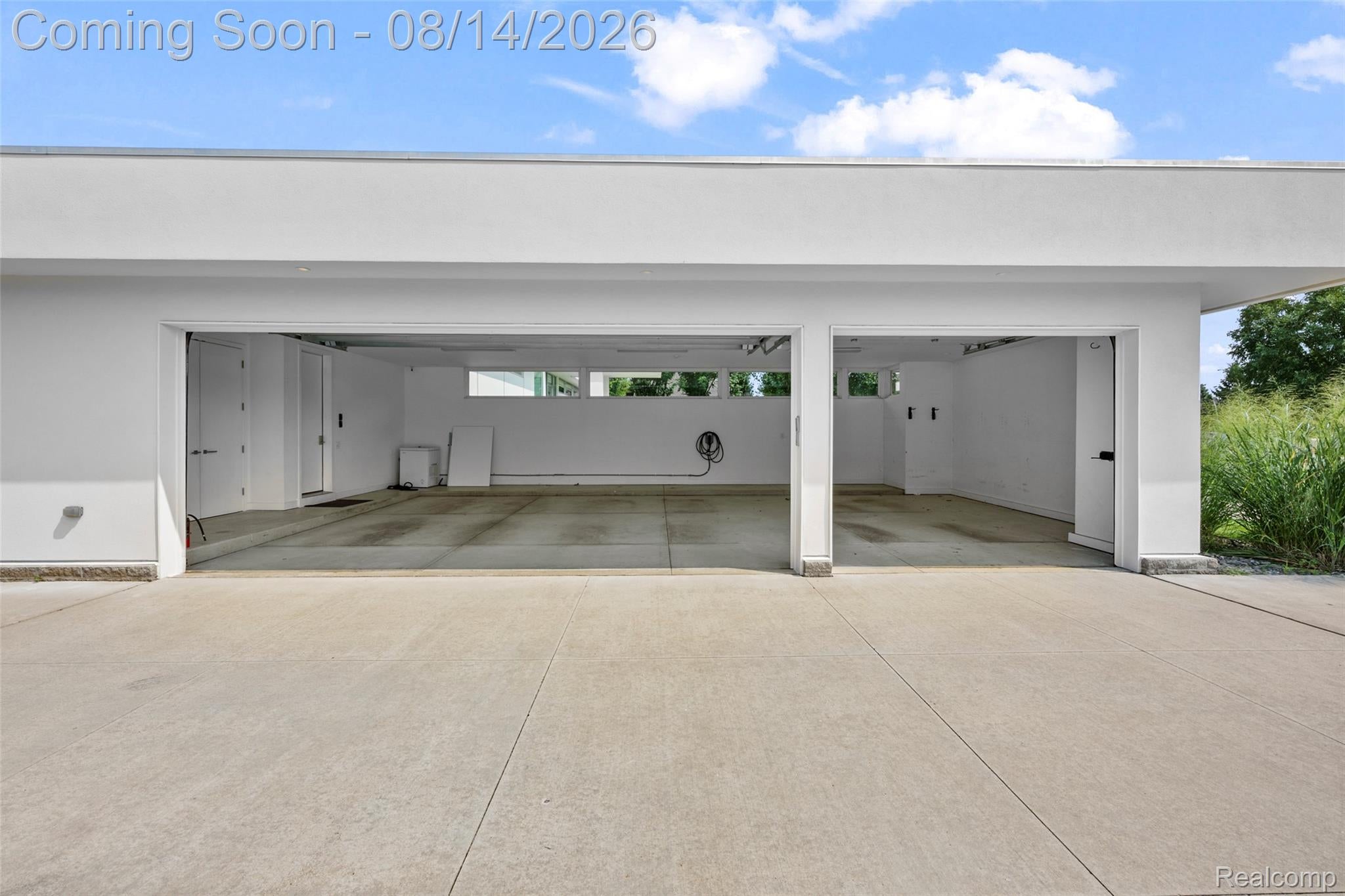 1735 Fairview Court