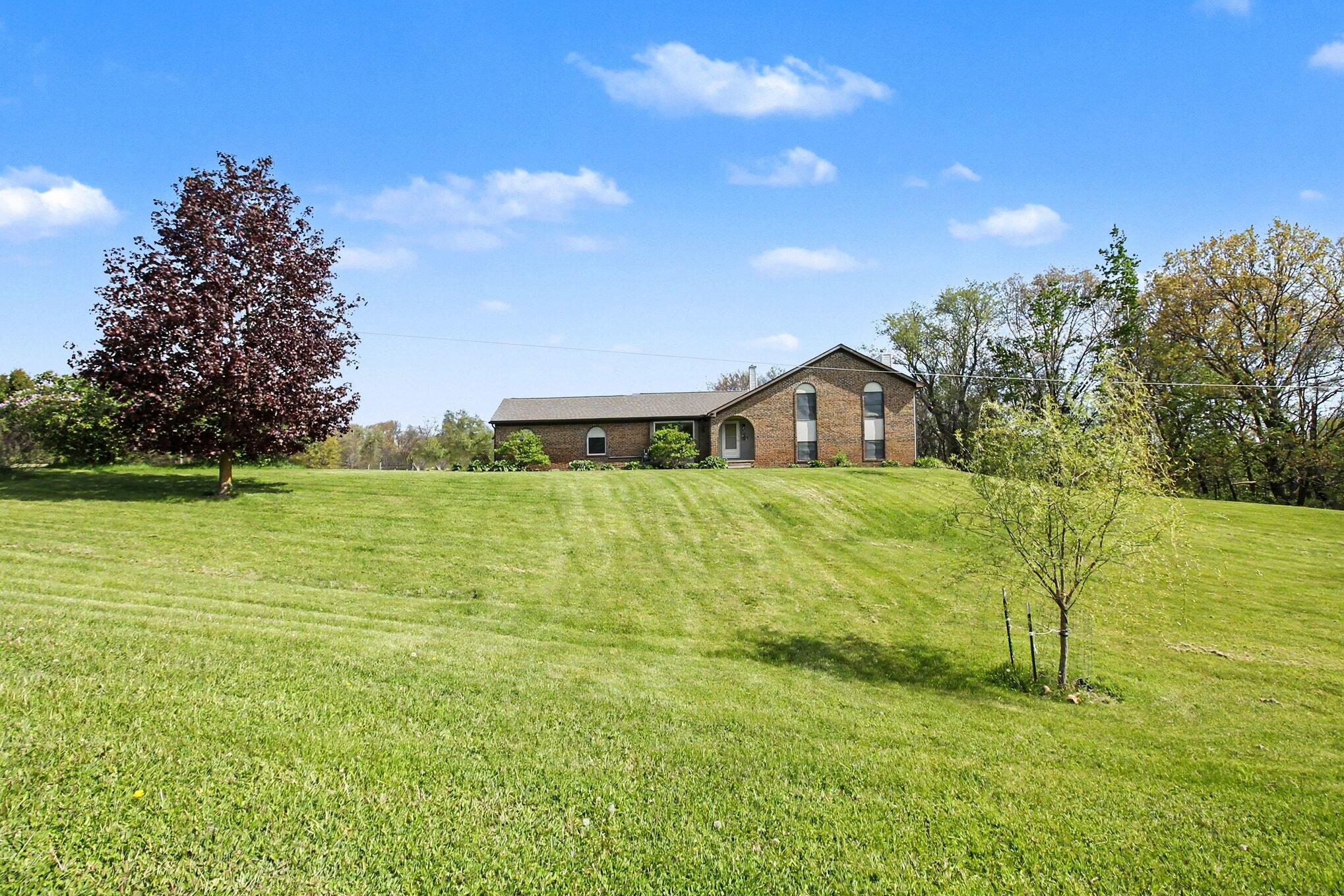 2536 W Coon Lake Road