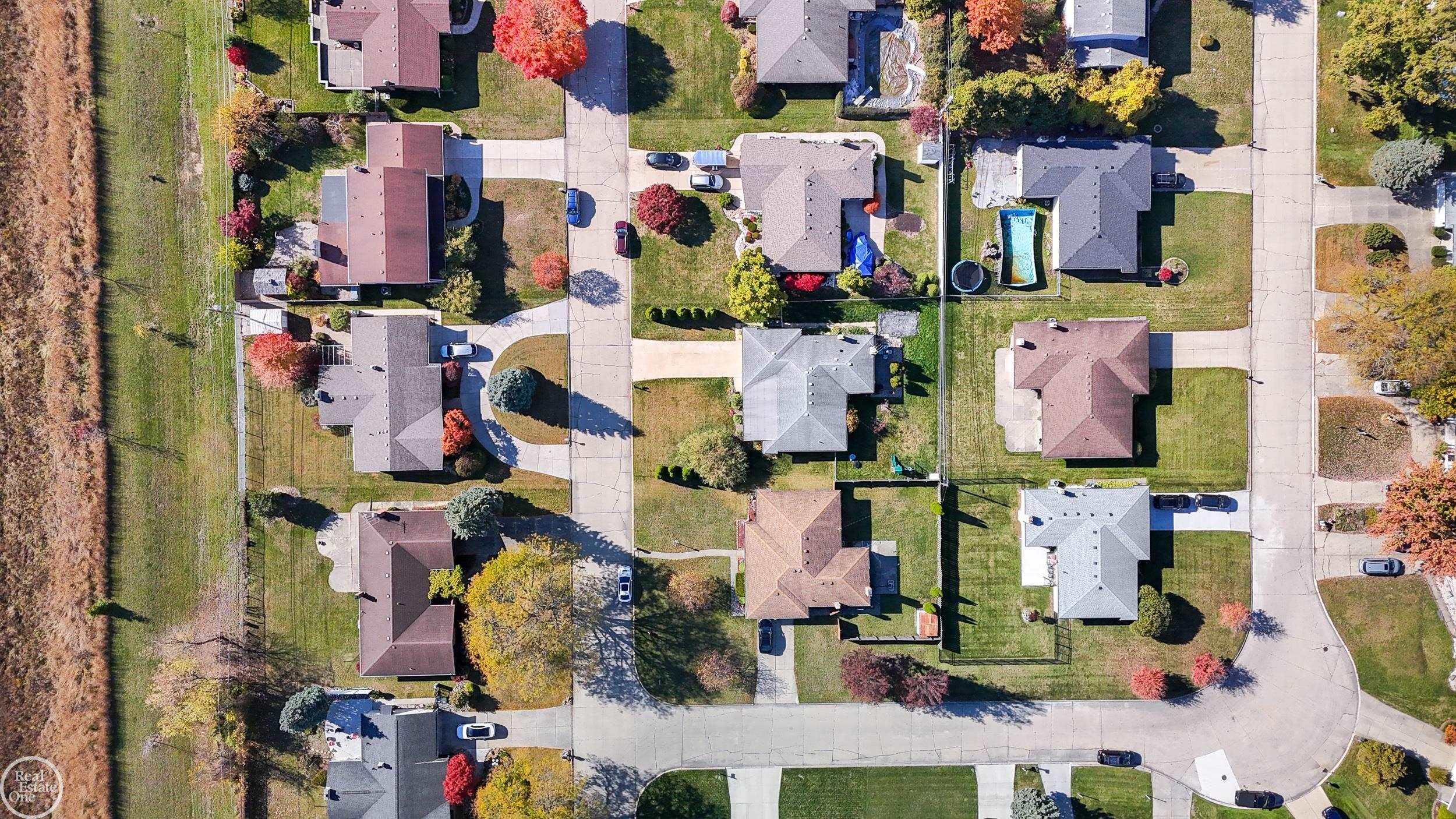 11115 Canterbury Drive