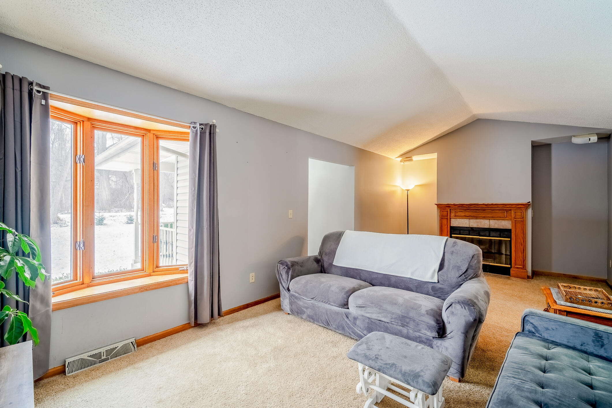 5160 Whipple Lake Road