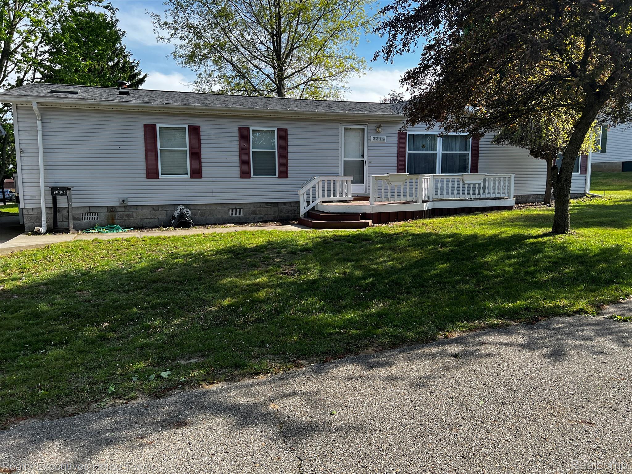 2218 Brent Street 63