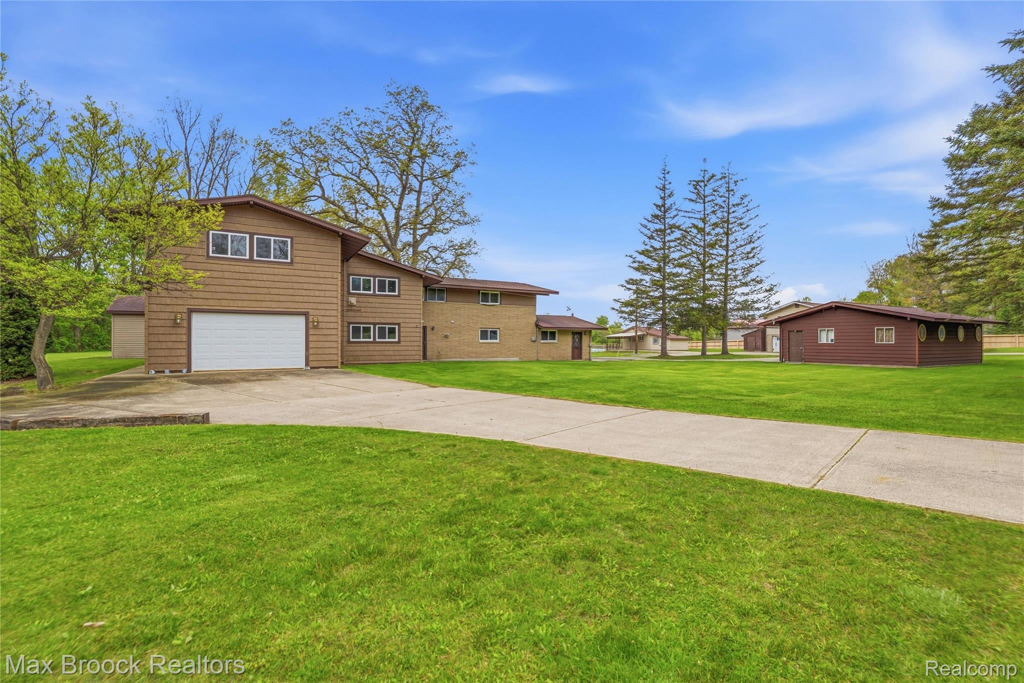 1392 Maple Grove Road