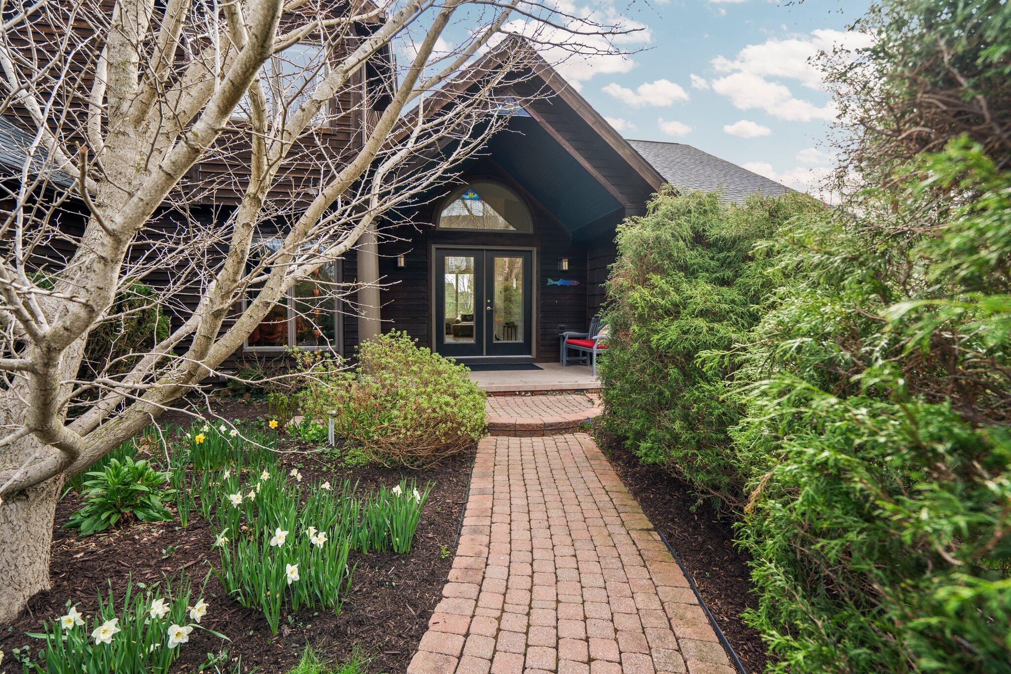 4138 W Loch Alpine Drive