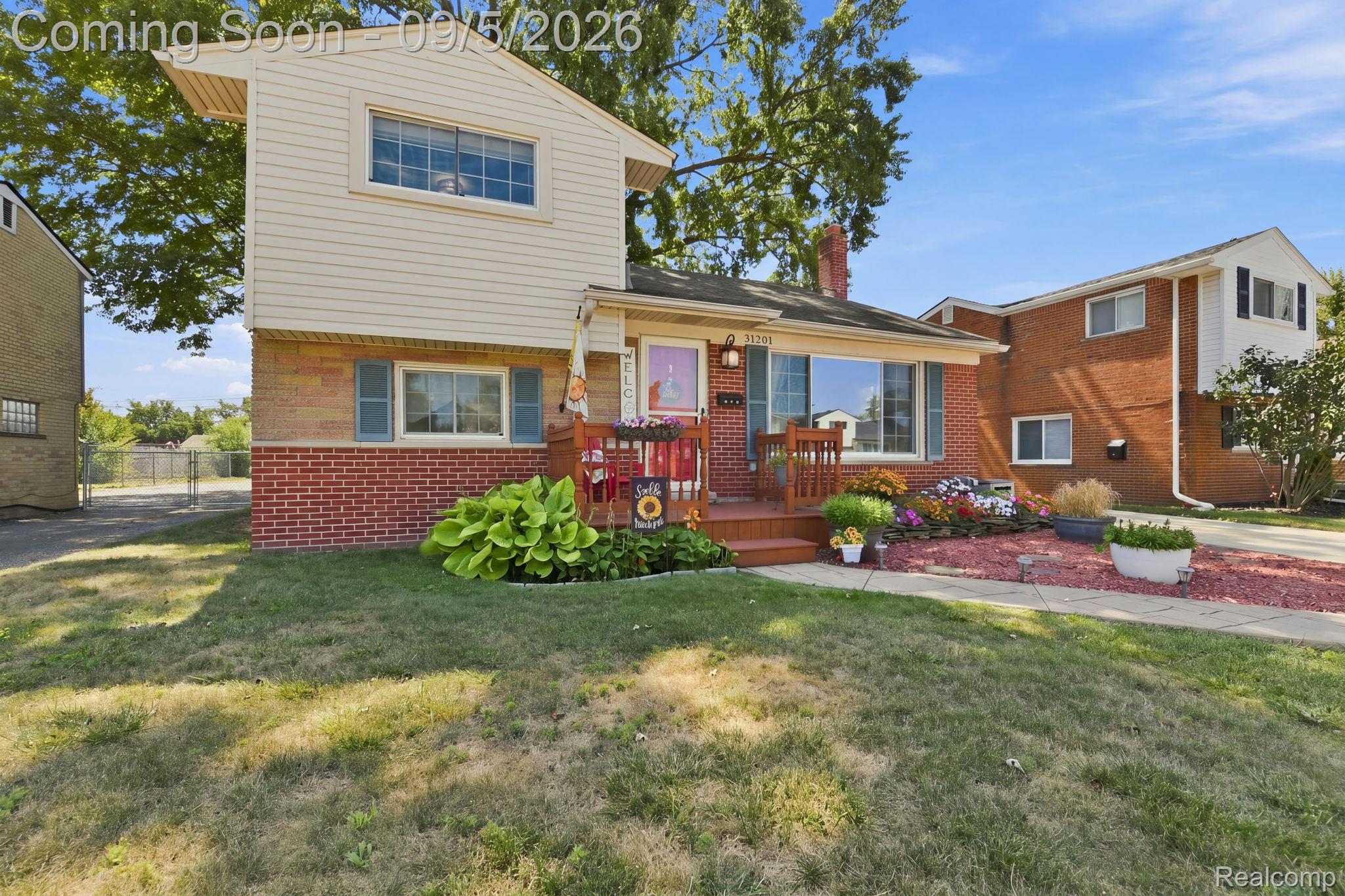 31261 Mackenzie Drive
