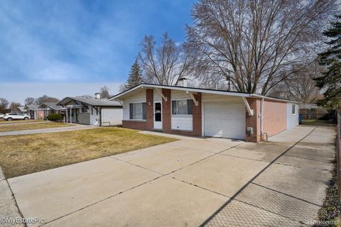 Tiny photo for 547 S Hawthorne Street, Westland City, MI 48186 (MLS # 20251061031)