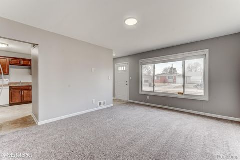 Tiny photo for 547 S Hawthorne Street, Westland City, MI 48186 (MLS # 20251061031)