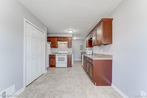 Tiny photo for 547 S Hawthorne Street, Westland City, MI 48186 (MLS # 20251061031)