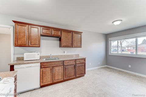 Tiny photo for 547 S Hawthorne Street, Westland City, MI 48186 (MLS # 20251061031)