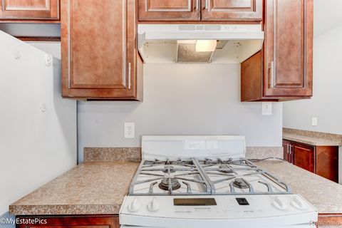 Tiny photo for 547 S Hawthorne Street, Westland City, MI 48186 (MLS # 20251061031)