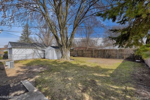 Tiny photo for 547 S Hawthorne Street, Westland City, MI 48186 (MLS # 20251061031)